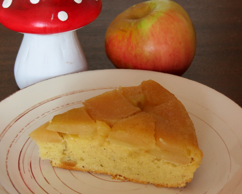 Preokrenuti kolač s jabukama Kulinarski blog preokrenuti-kolac-s-jabukama-glavna